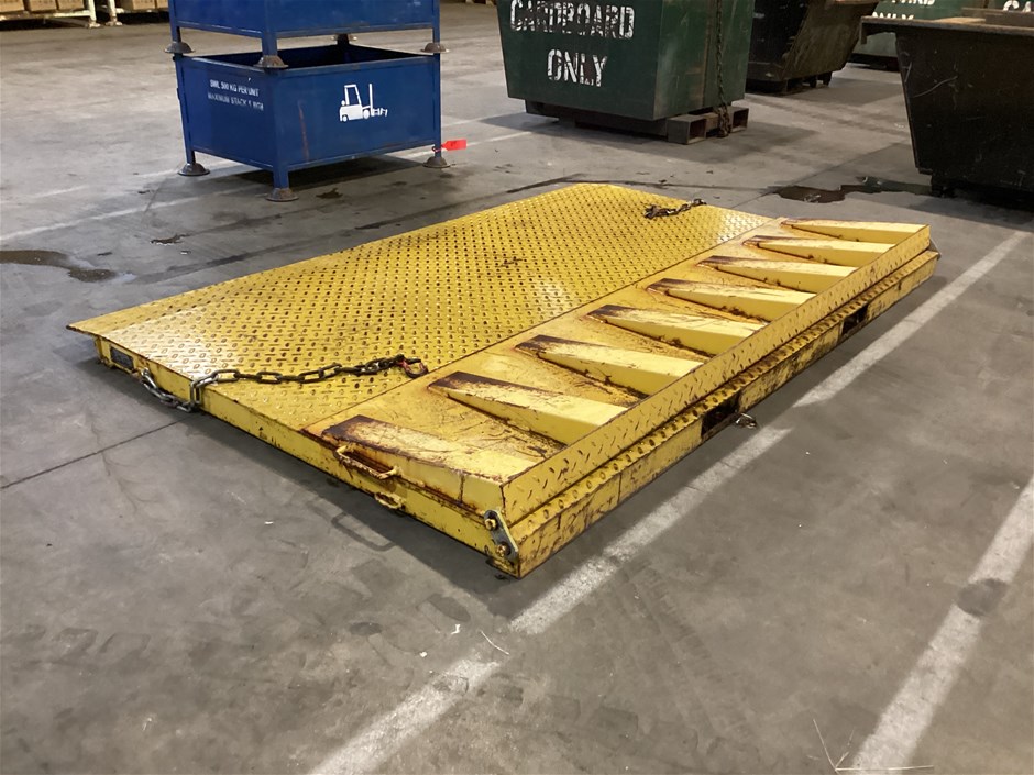 East West Engineering, CRN8 Container Ramp Auction (0105-8020840 ...