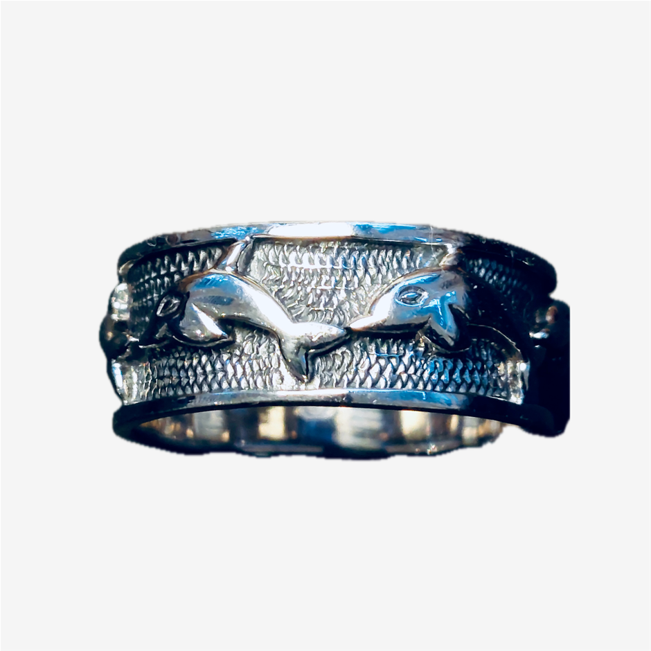 Dolphin Ring