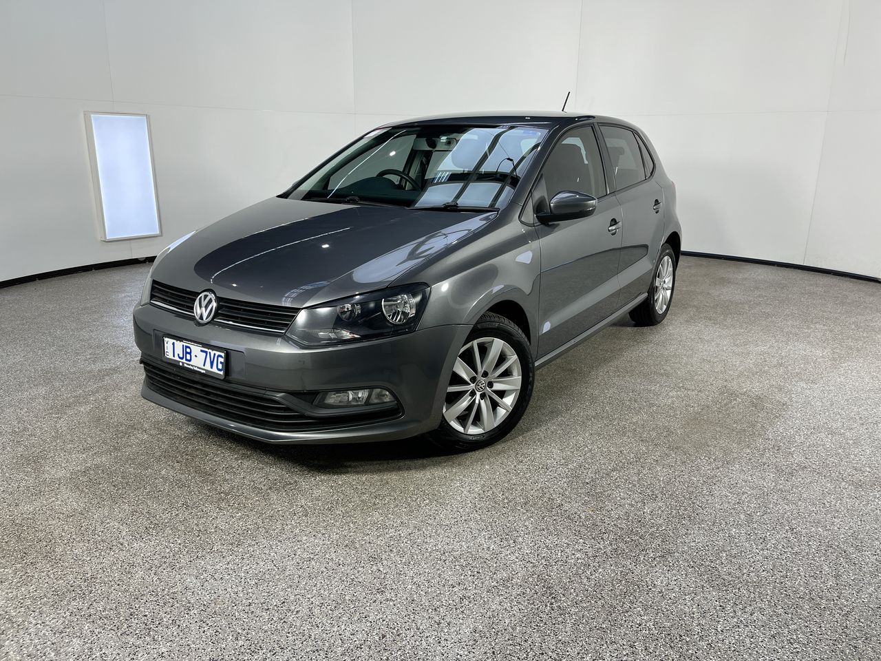 2017 Volkswagen Polo 66TSI TRENDLINE 6R Auto Hatchback