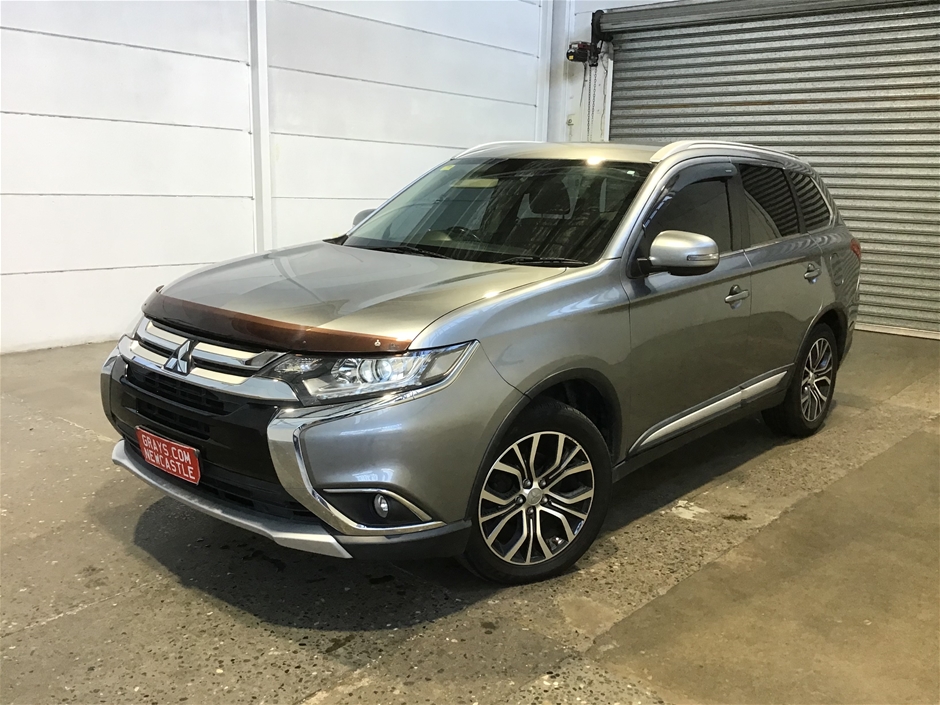 2017 Mitsubishi Outlander LS AWD SAFETY PACK ZK T/Diesel Auto 7 Seats Wagon