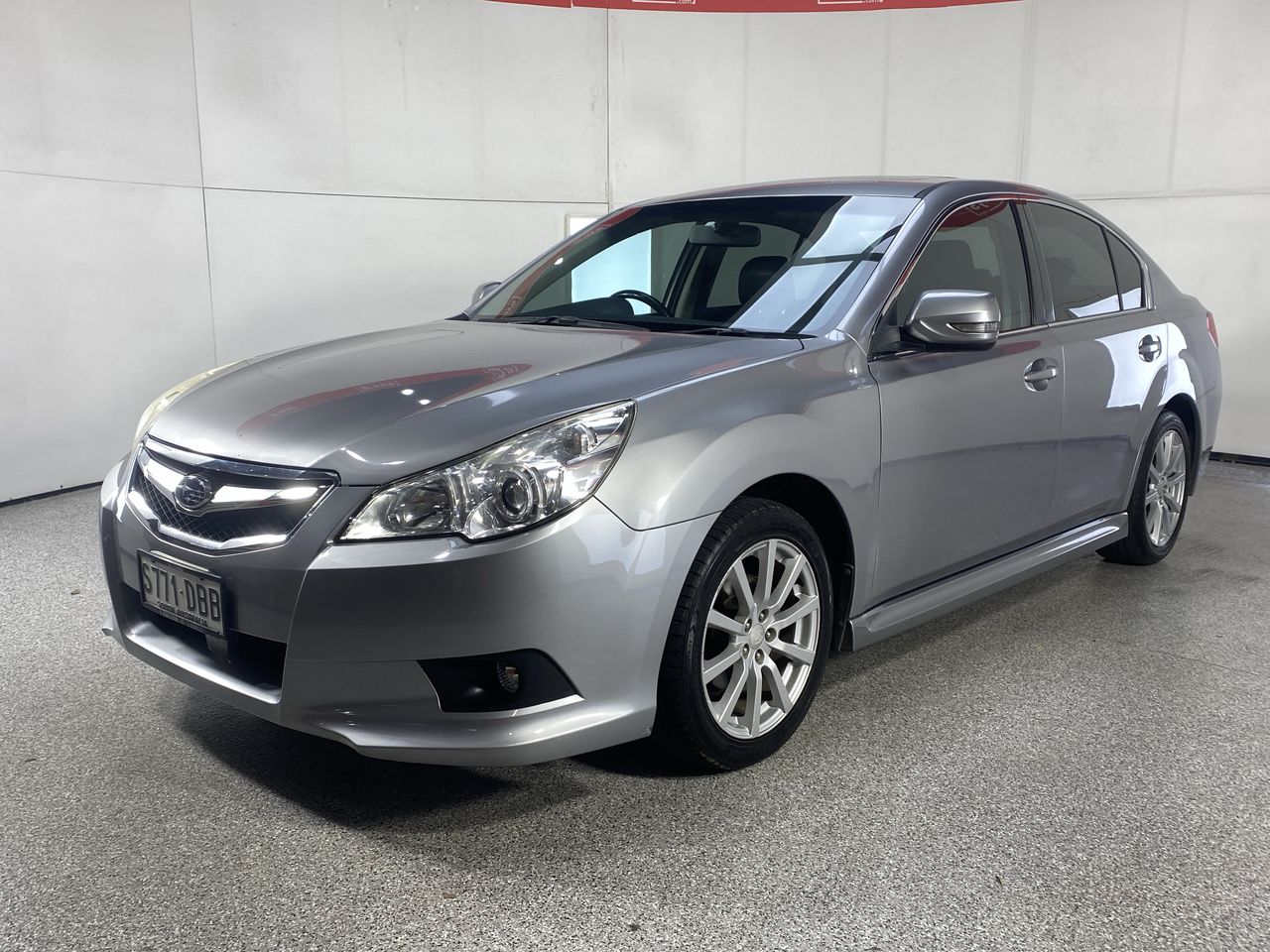 2010 Subaru Liberty Sedan Wallpaper 8k