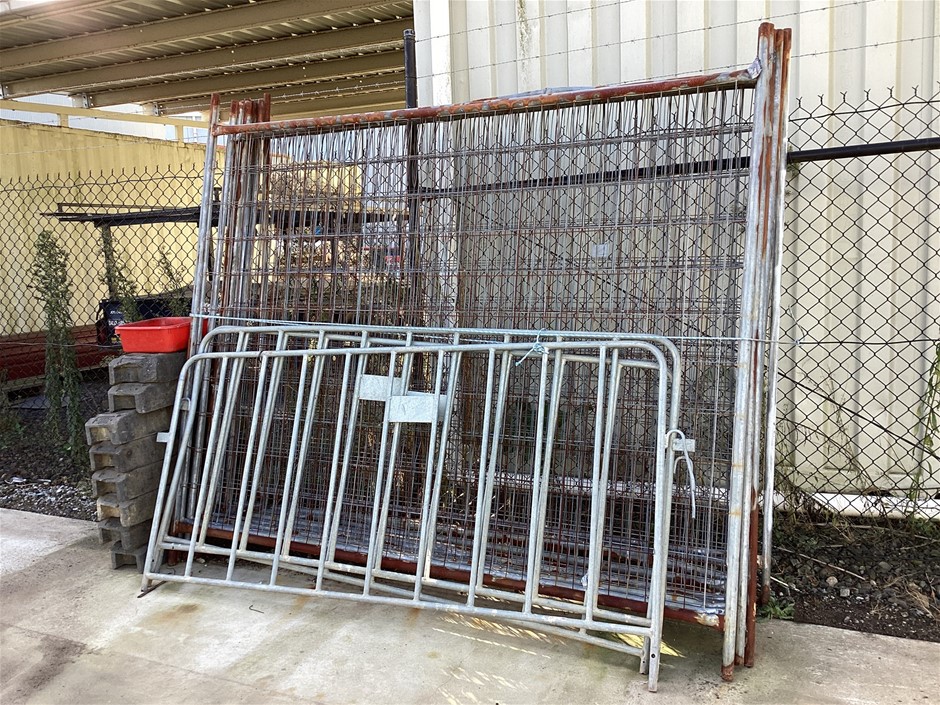A Quantity of Assorted Temporary Fencing Auction (0029-3034734) | Grays ...