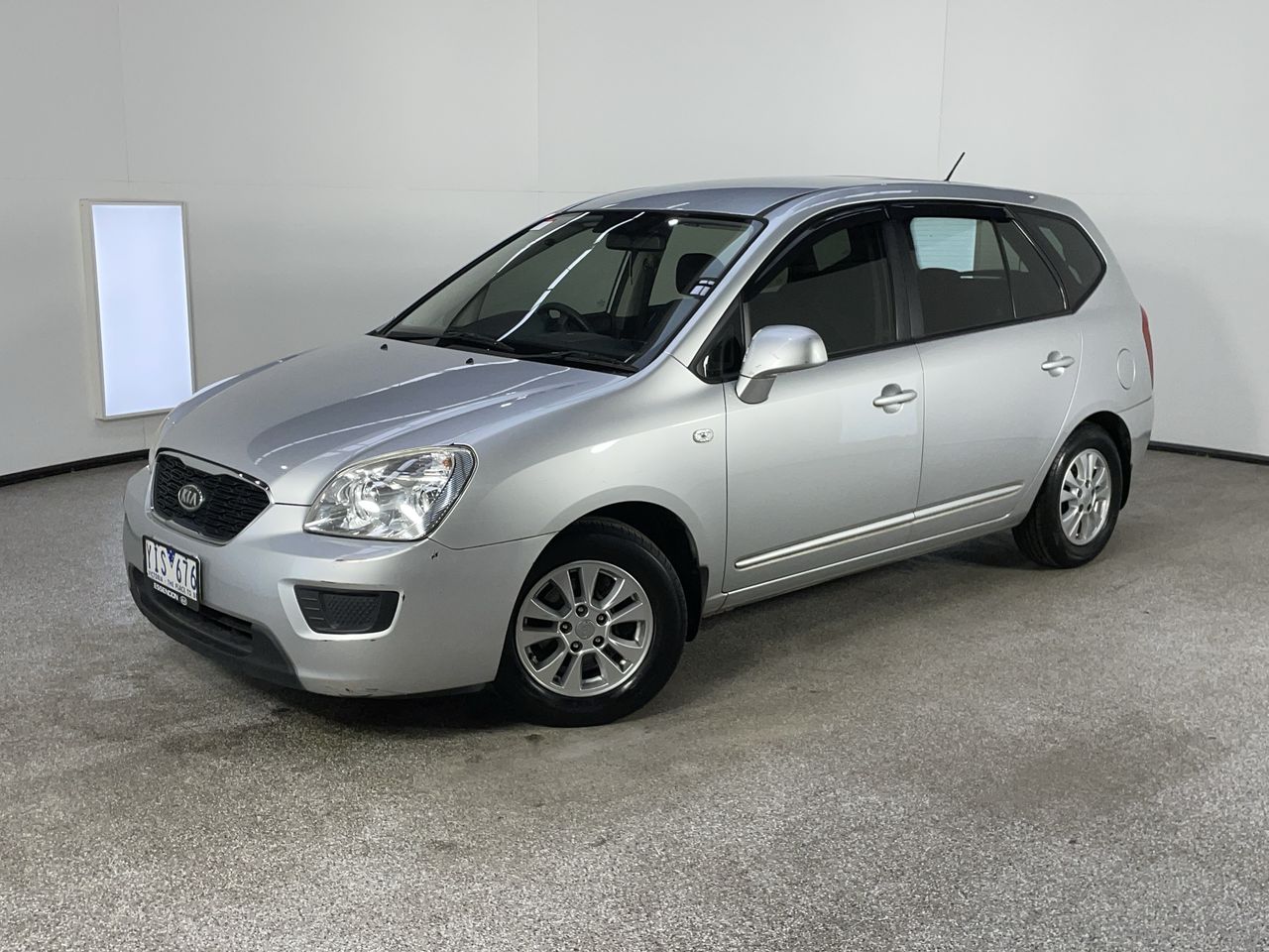 2011 Kia Rondo Si UN Automatic 7 Seats People Mover Auction (0001 ...