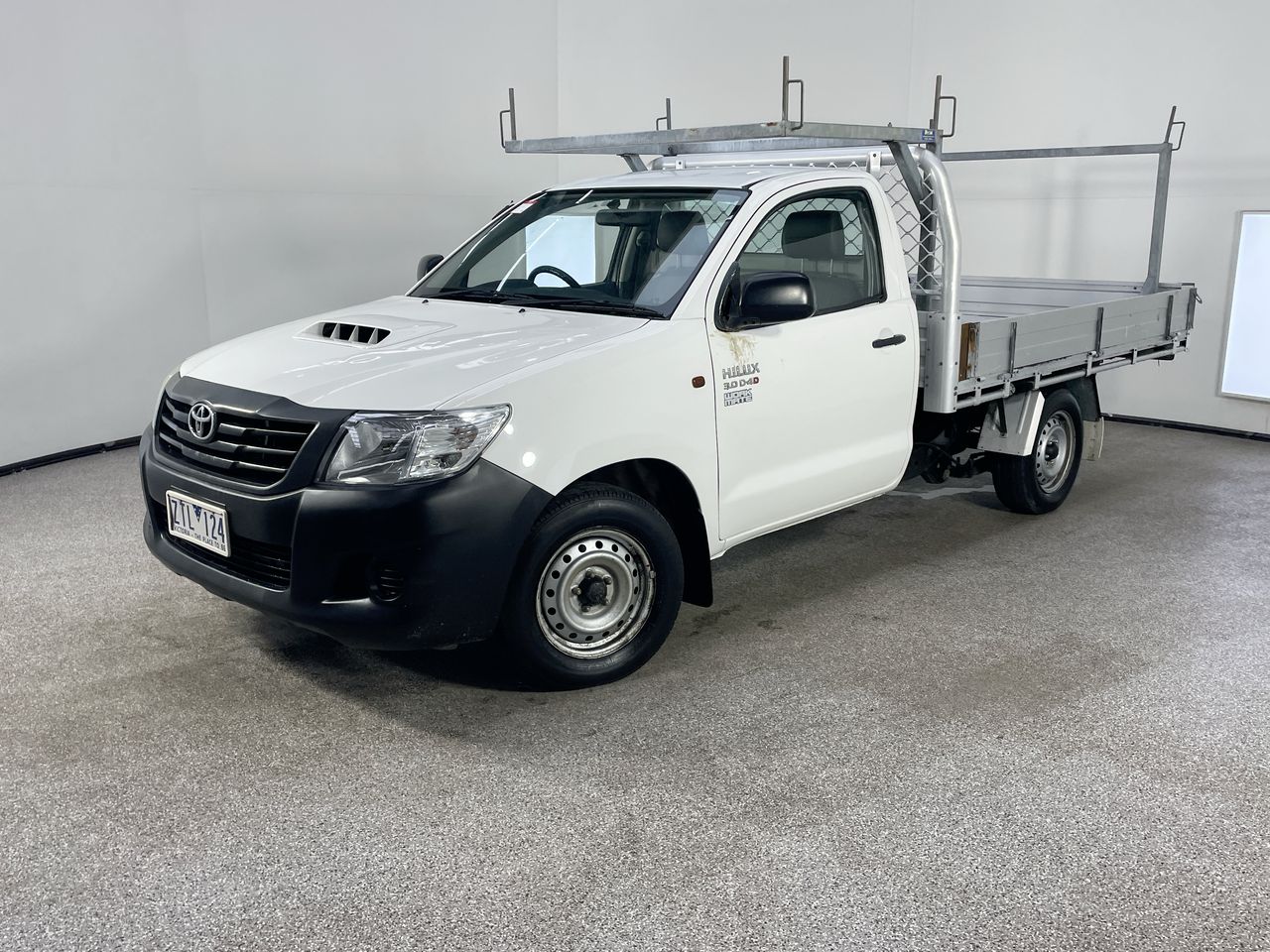2013 Toyota Hilux 4X2 WORKMATE KUN16R T/D Man Cab Chassis