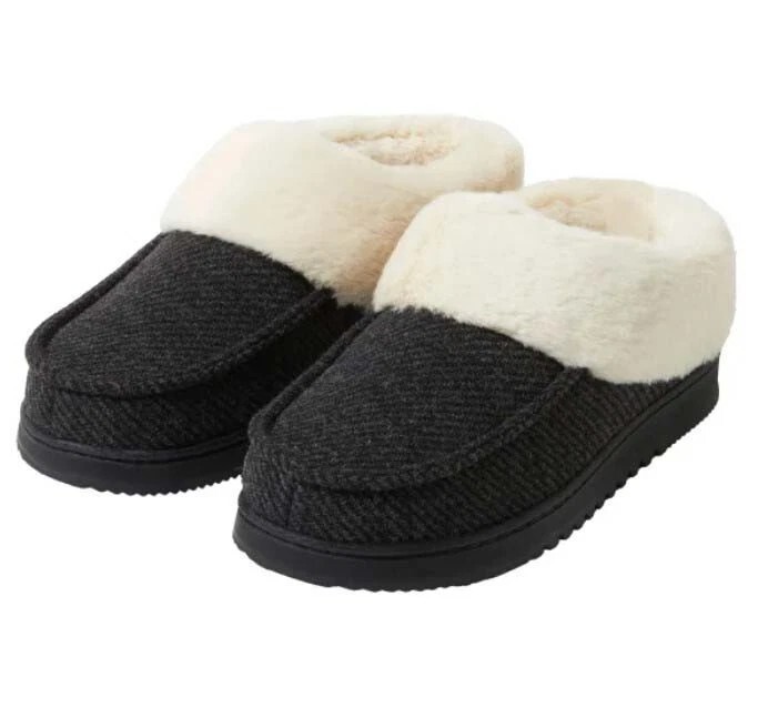 DEARFOAMS Women's Moccasin Slippers, Size M (US 7-8), Black/Cream, 31227.