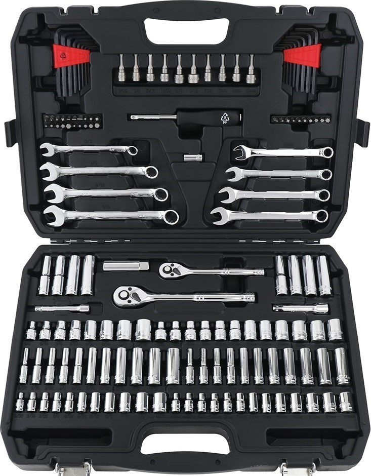AMAZON BASICS 145pc Mechanics Socket Set.