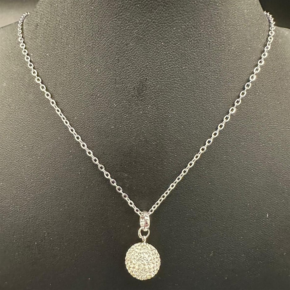 Designer Simulated Diamond Round Pendant Necklace in Silver