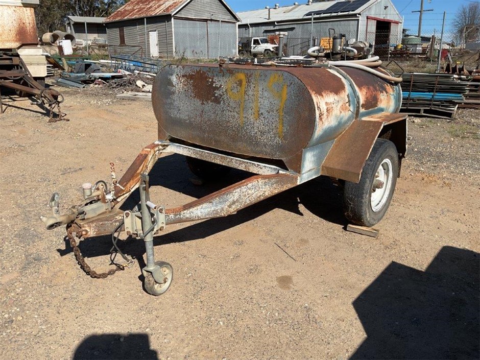 1974 Tallan Single Fuel Tanker Trailer