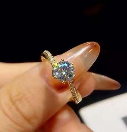 'Jewelzmerchants'Moissanite Jewellery with Gift Free