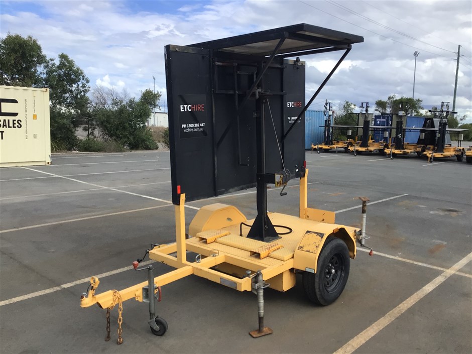 2007 Giga Signs Sign Board Single Variable Message Sign Trailer