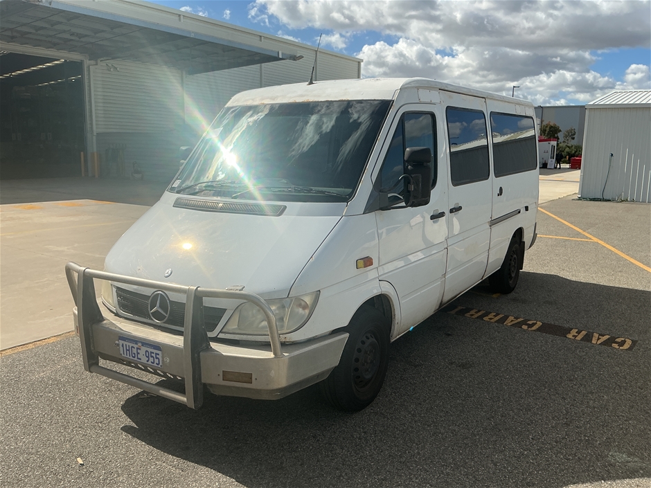 2003 Mercedes Benz Sprinter 316CDI SWB Turbo Diesel Automatic Van
