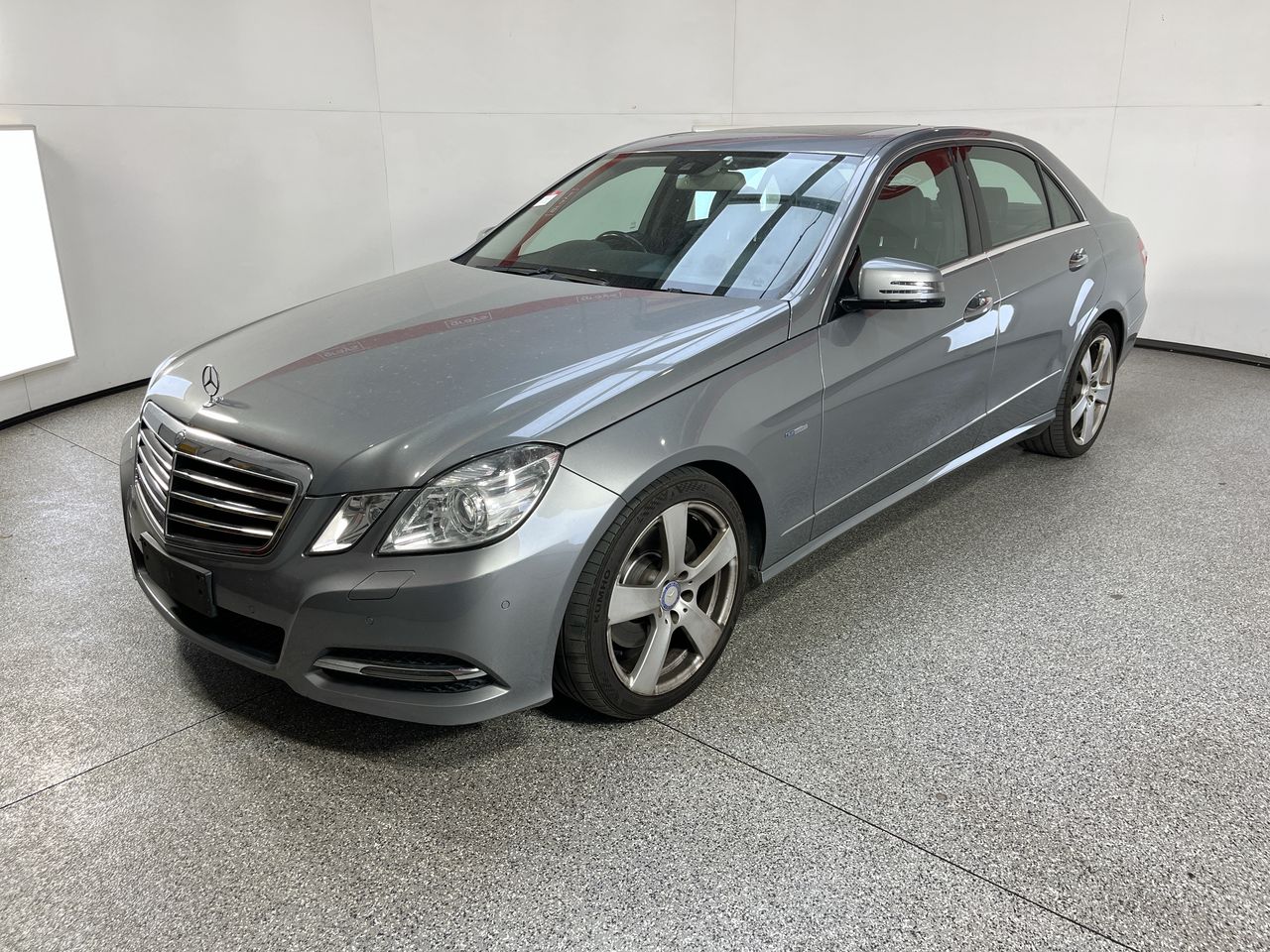 2010-mercedes-benz-e-class-e250-cdi-avantgarde-w212-t-d-auto-sedan