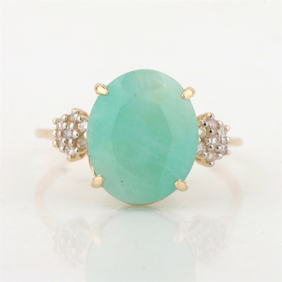 Yellow Gold Natural Emerald & Diamond Ring with Valuation