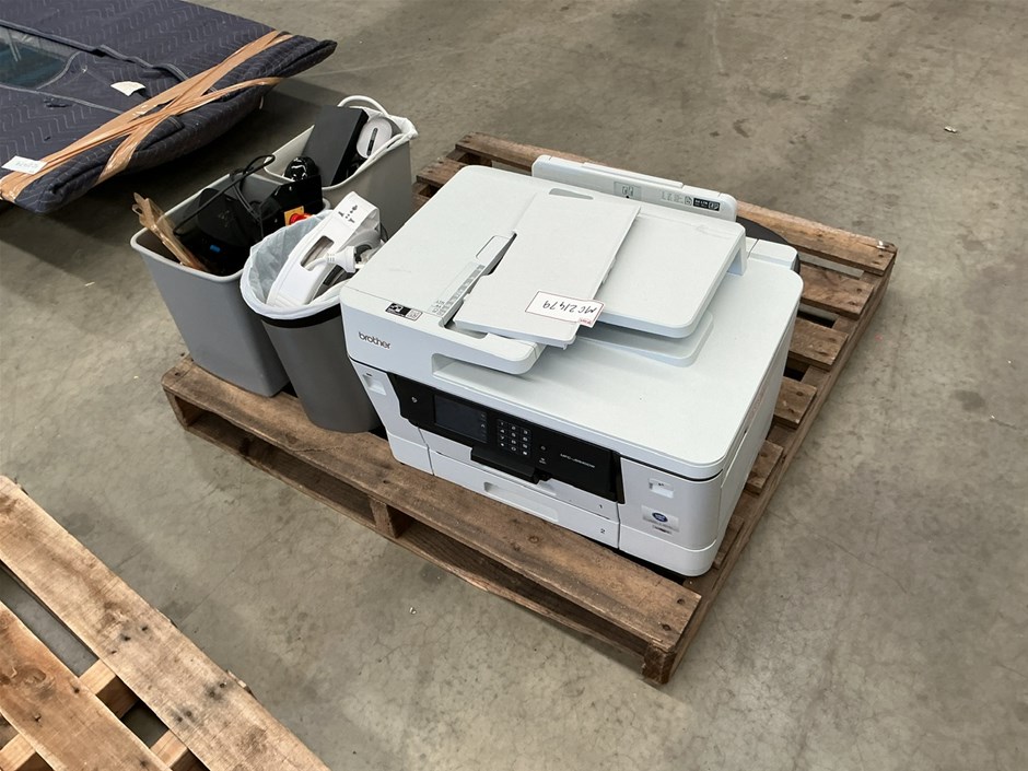Pallet Containing Printer, Various Elec, Mice, Keyboards