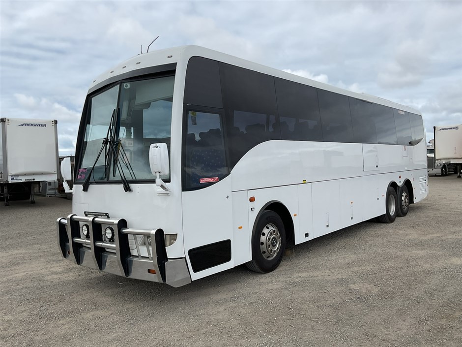 2006 Mercedes Benz 6 x 2 Bus