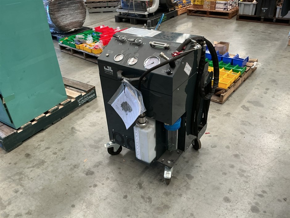 Kinetic Service Cart - EBS 100R Rivian Approved