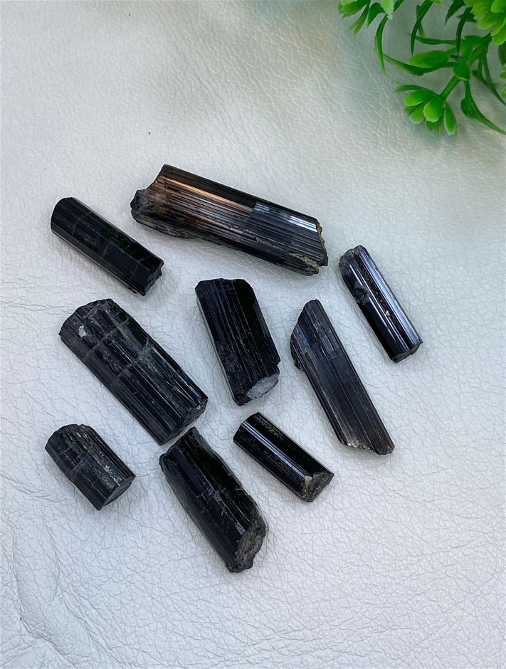 141.50 CT Spectacular Natural Black Tourmaline Specimen