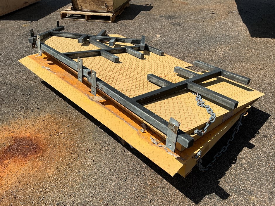 Unreserved NT Warehouse Clearance