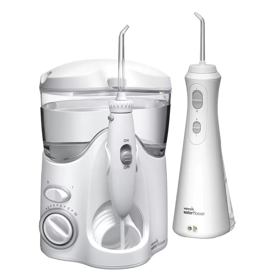 WATERPIK Ultra & Cordless Plus Waterflosser Pack. NB: Minor use & missing m