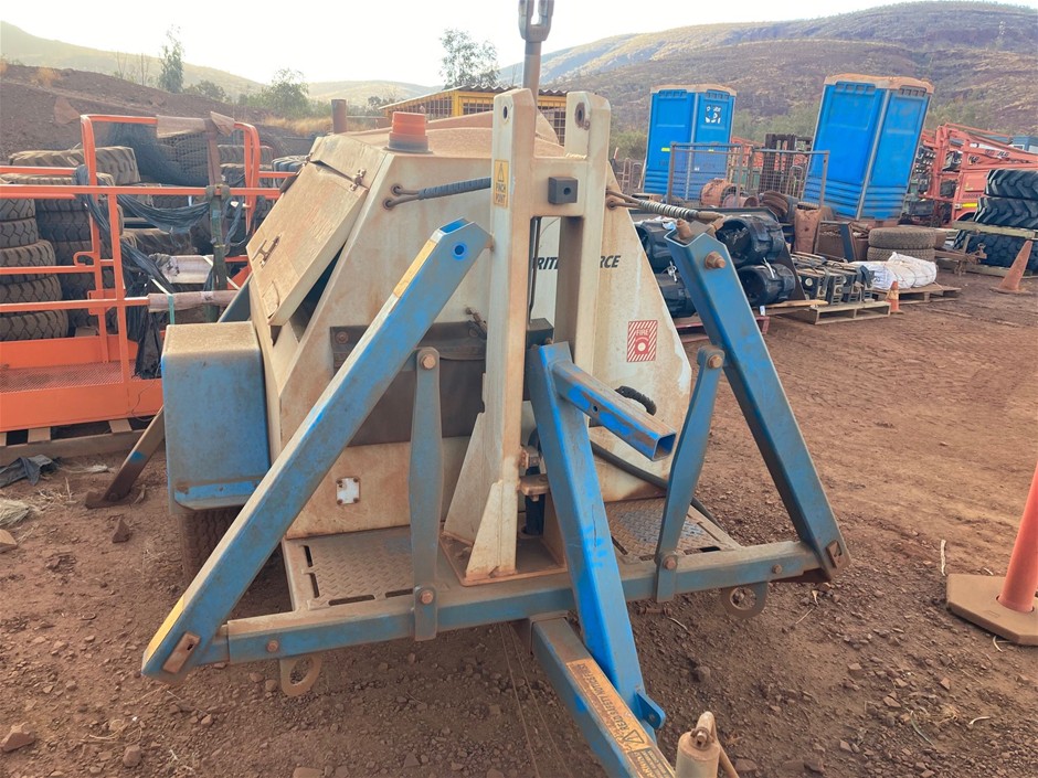2019 Briteforce LS2.4K-HL Lighting Tower - 2,400w - LED DC - Hyd Legs ...