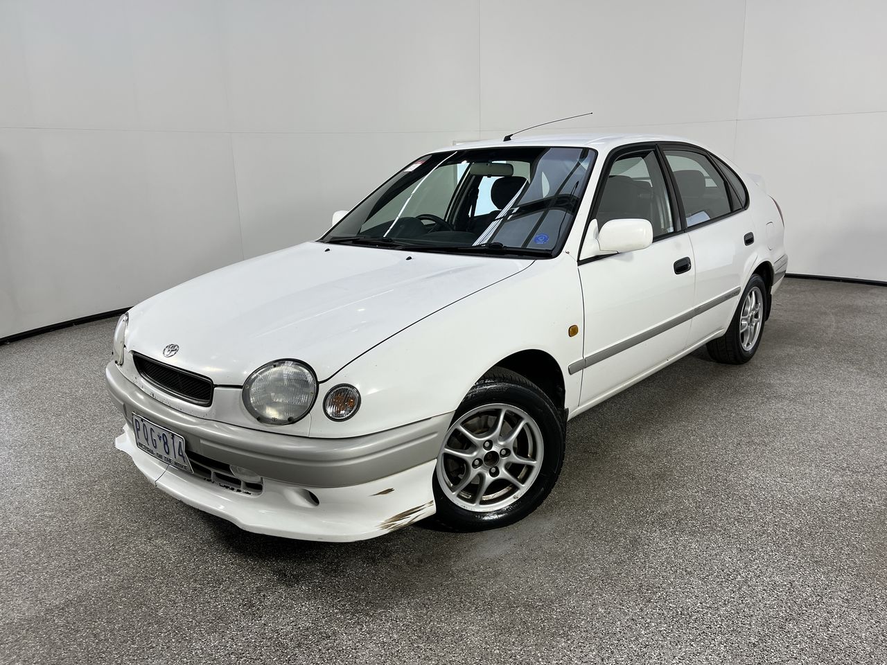 1999 Toyota Corolla Conquest AE112R Automatic Hatchback