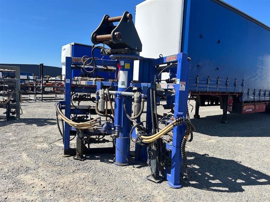 2016 Pneumatic Drilling Rig Auction (0014-3035880) | Grays Australia