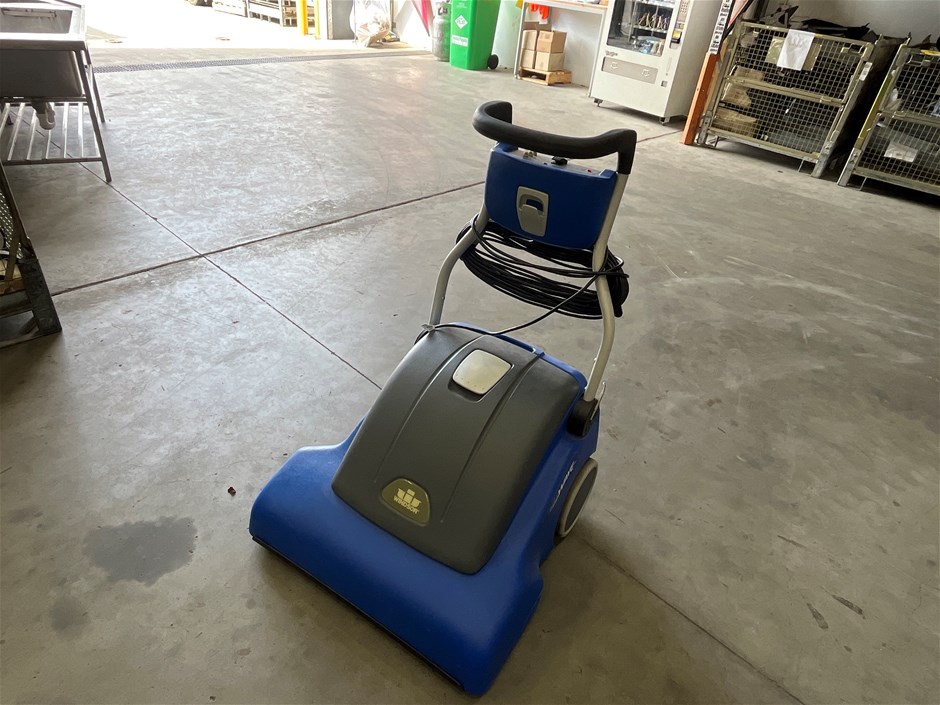 Major Commercial Cleaning Equipement Sale