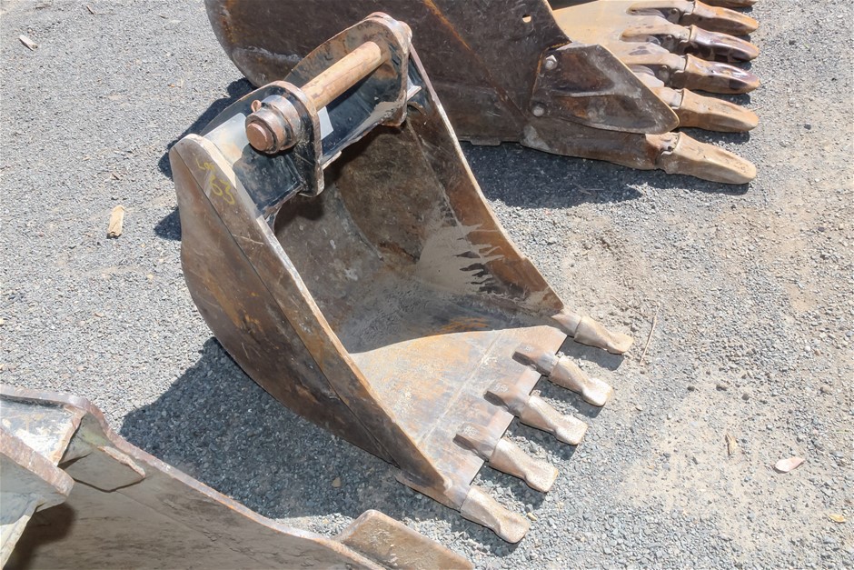 CAT Excavator Tooth Bucket Attachment