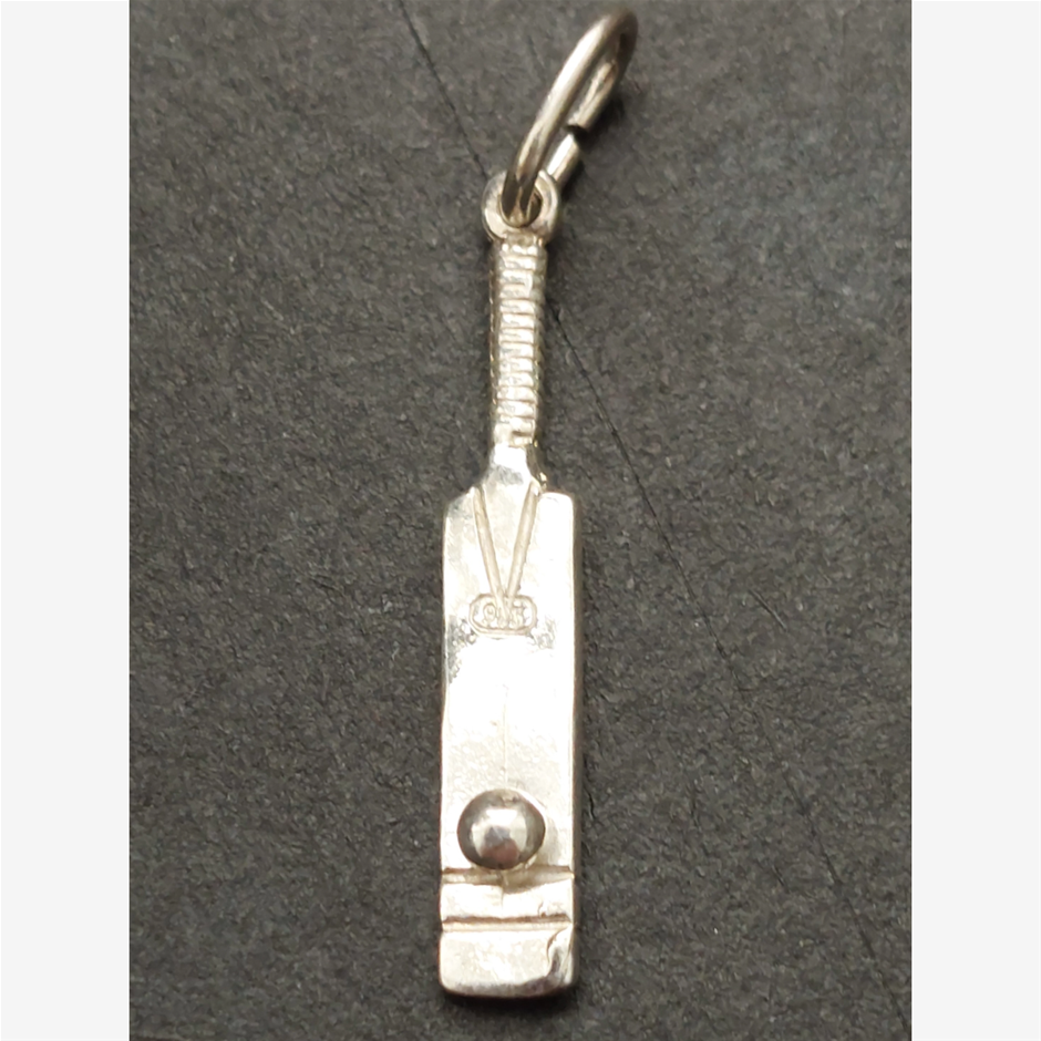 S/Silver Pendant