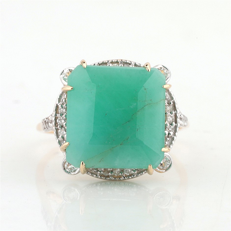 Yellow Gold Natural Emerald & Diamond Ring with Valuation