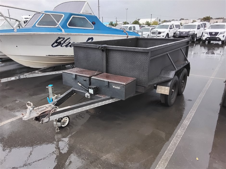 2016 Cobra Manufacturing Tilt Tub Tipper Trailer