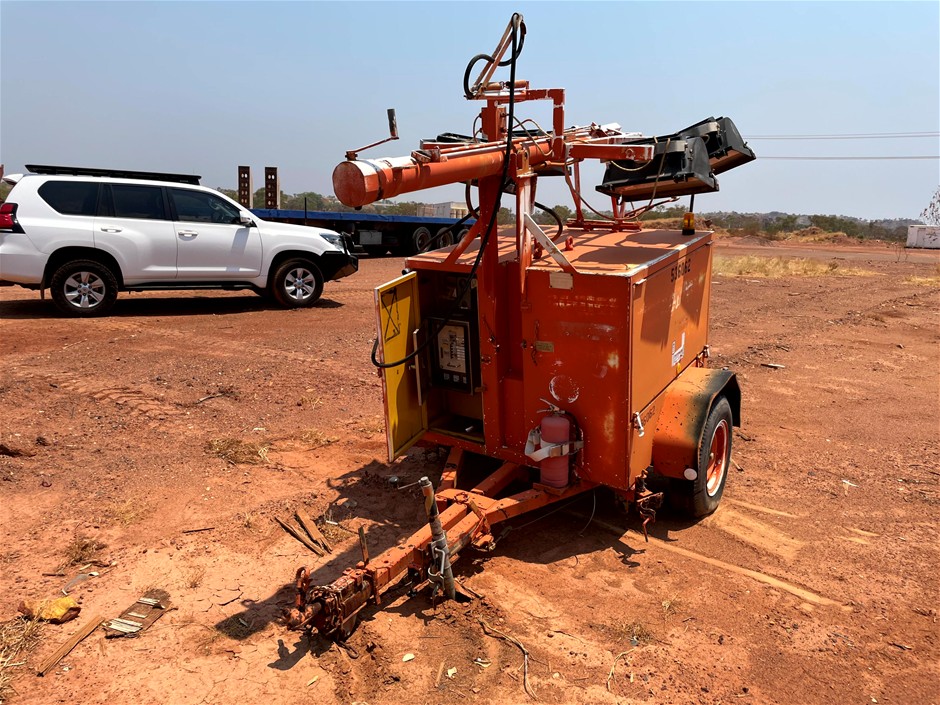 1999 Hilite 6000 Light Tower