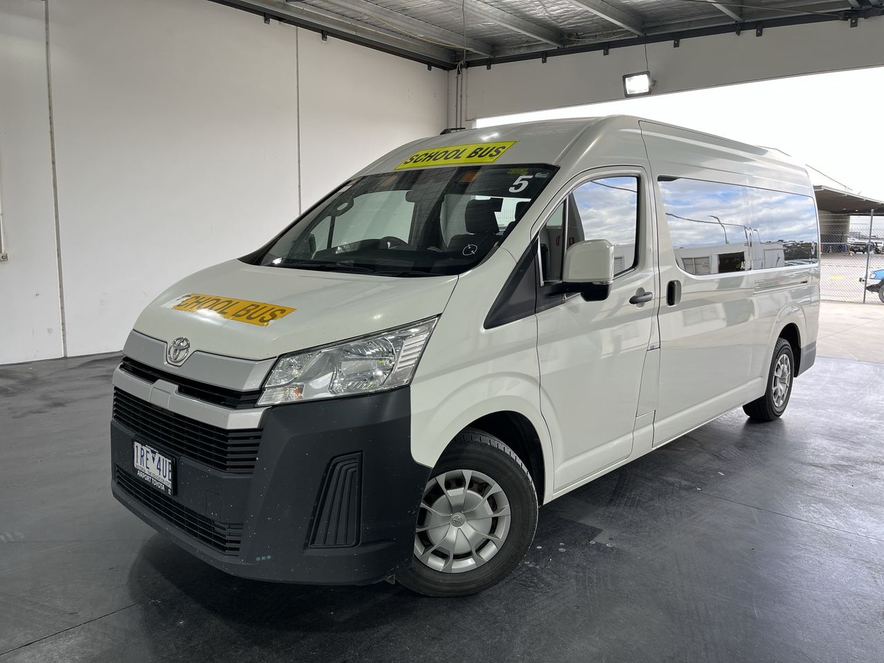 2019 Toyota Hiace GDH320R Turbo Diesel Auto 12 Seats Bus