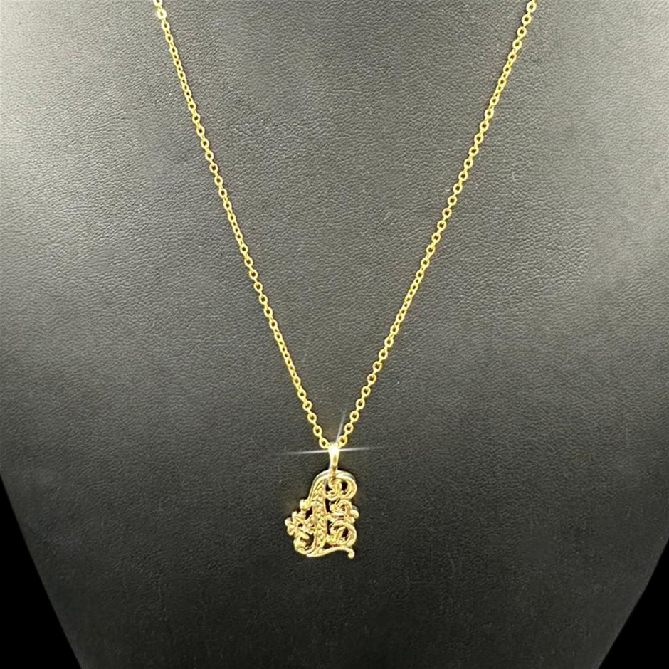 Stunning 18ct Yellow Gold Plated "Dad" Pendant