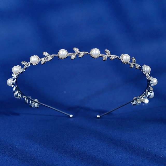 Designer Simulated Diamond and Pearl Bridal Headband in Silver