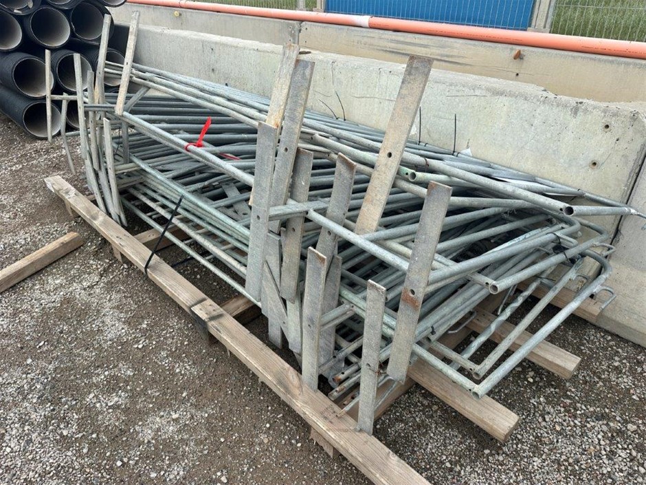 Temporary Fence Panels Auction (0120-3036025) | Grays Australia