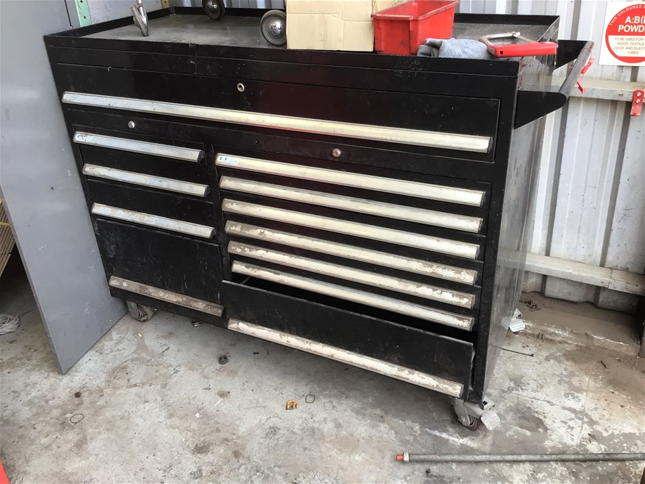 <p>MobileTool Trolley </p>