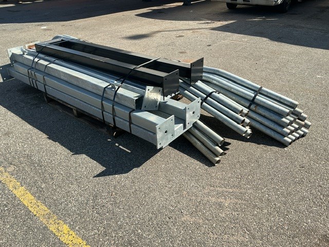 Assorted Fence Posts / Poles Auction (0026-9065207) | Grays Australia