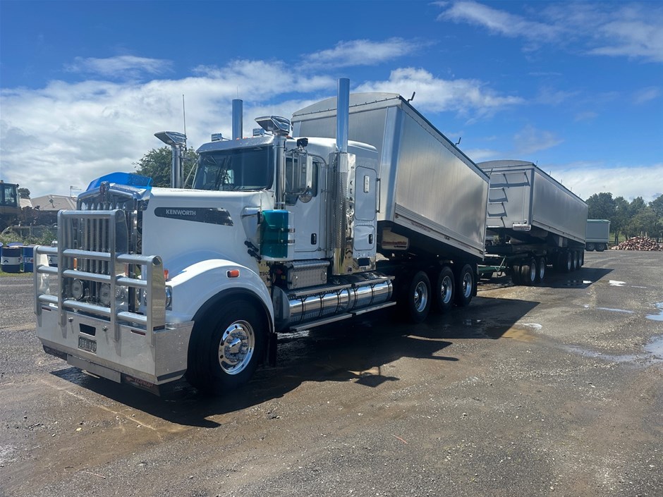 2019 & 2014 Kenworth T909 8 x 6 Tipper Trucks