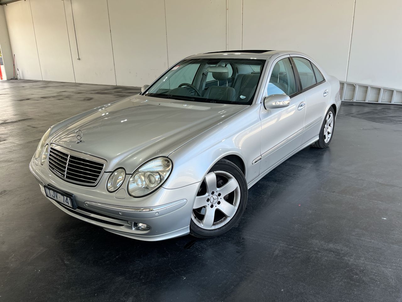 2005 Mercedes Benz E-Class E350 Elegance W211 Automatic Sedan