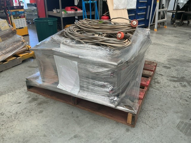 <p>6x Wolf LL-224 Safety Lamp Transformer</p>