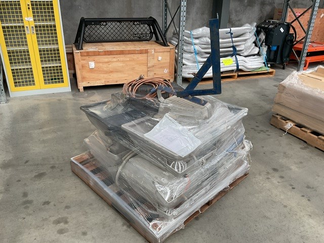 Pallet Of Approx 17x Work Lights