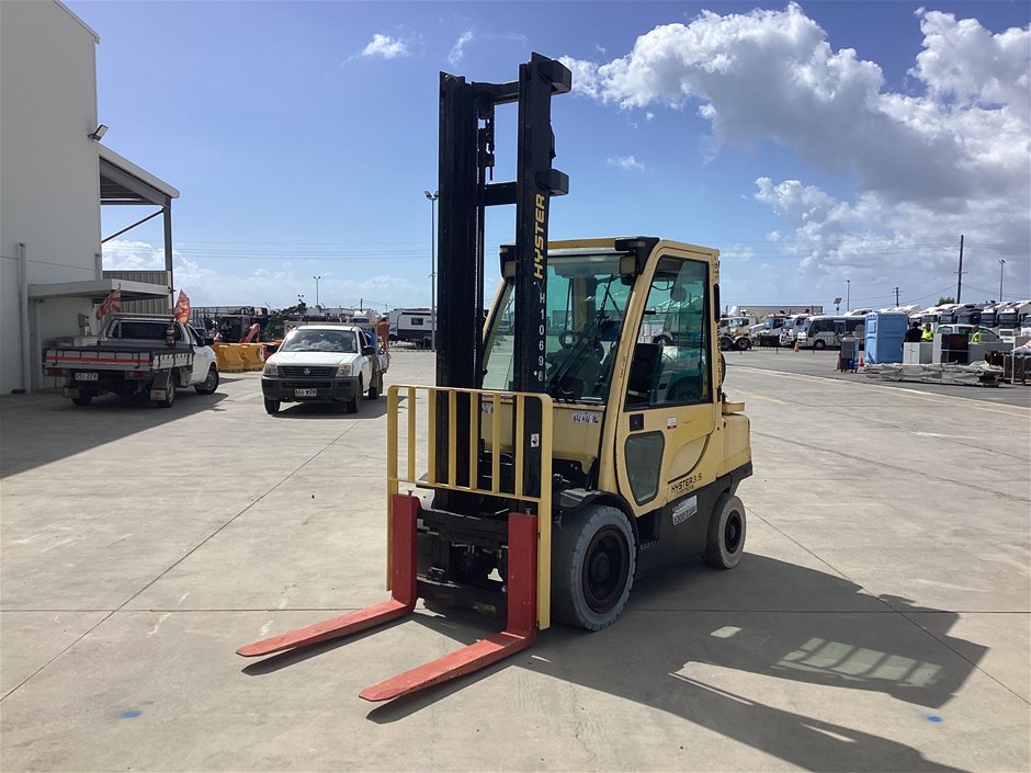 <p>Hyster H3.5FT Counterbalance Forklift</p>