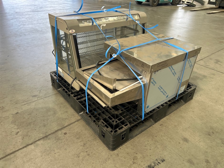 Stainless Steel Warming Show Case & Woodson Starline Conveyor Snackmaster