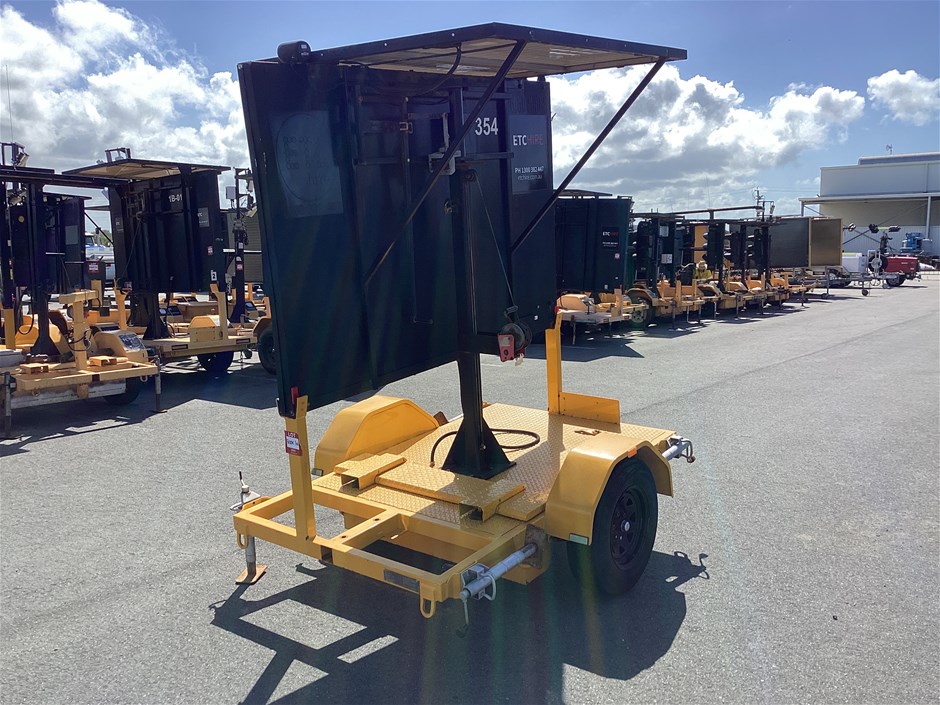 <p>2008 Giga Signs 1306P-02  Single Variable Message Sign Trailer</p>