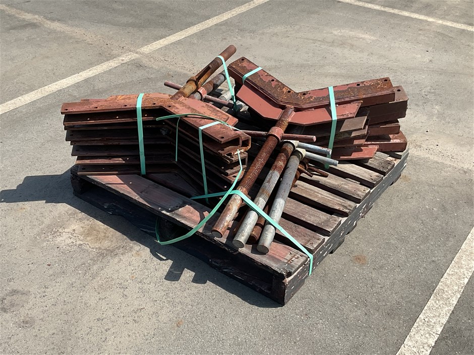 <p>Scaffolding Frames</p>