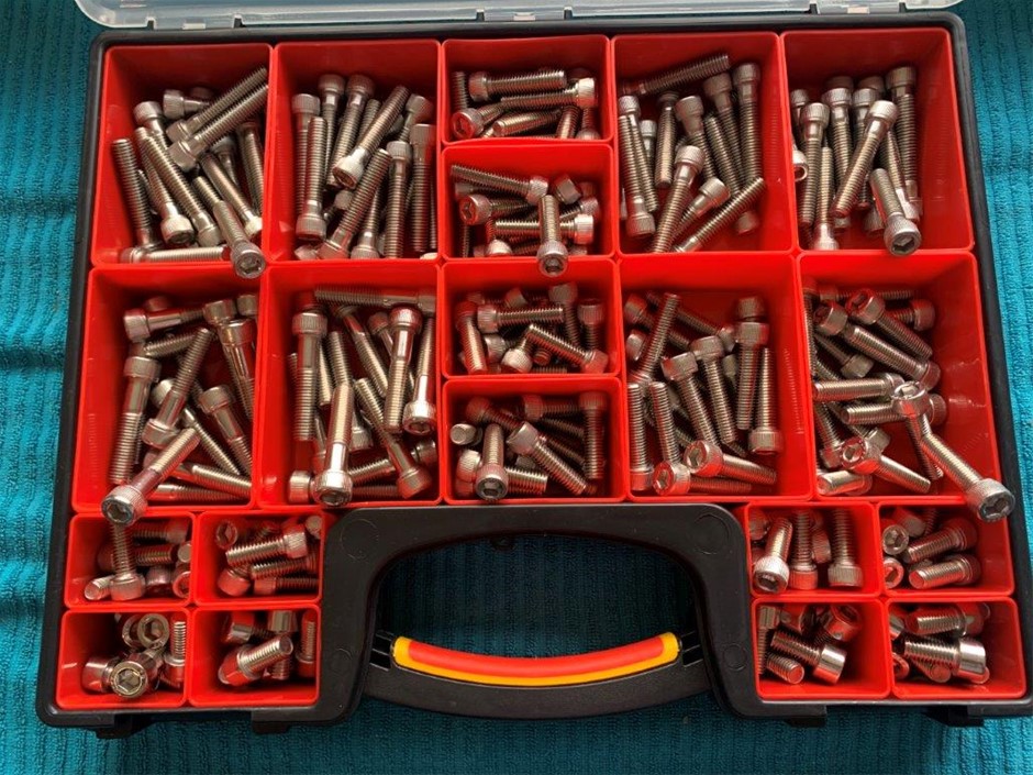 Quality Large Sized Carry Case with Stainless Steel Bolts