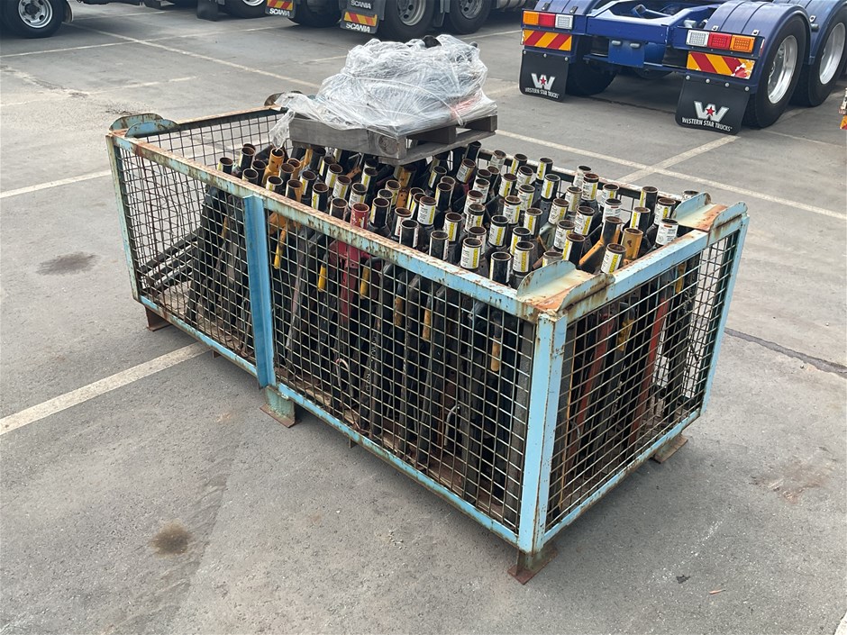 <p>Industrial Tripods</p>