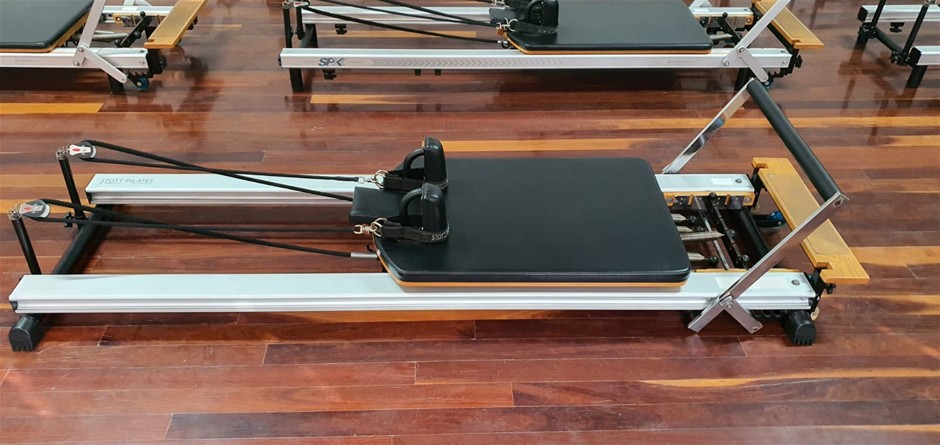Merrithew Stott Pilates Reformer x 8pcs with Accessories