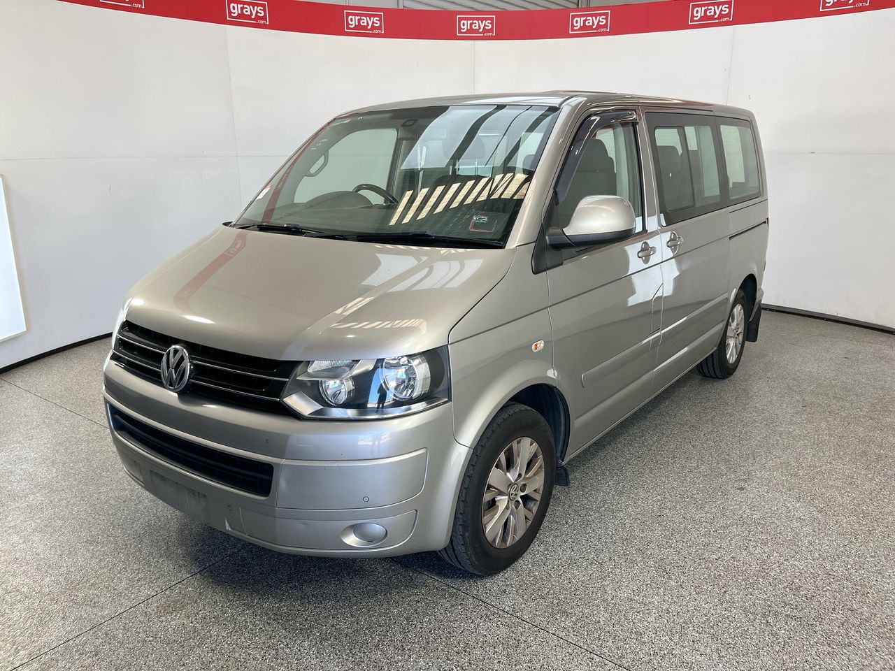 AT 2013 Volkswagen Multivan TDi 340 T5 TD AT 7 Seats PeopleMover